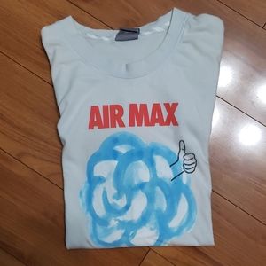 Nike Air Max Limited edition t-shirt